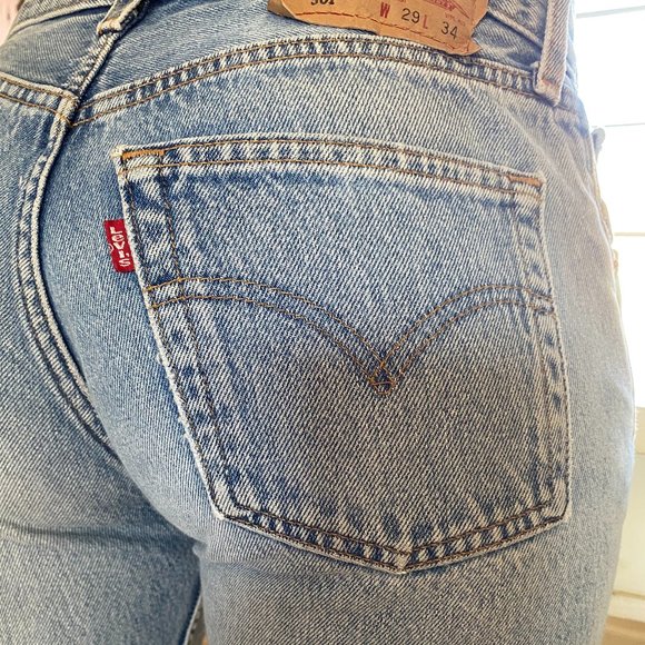 Meet your Posher, Rarejeanology - Picture 3 of 3